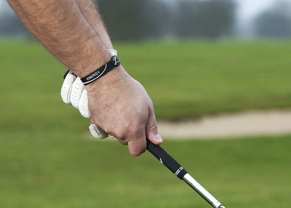 あなたは間違っている ゴルフグリップの握り方 種類について写真を使い解説 ゴルファーのための情報サイト